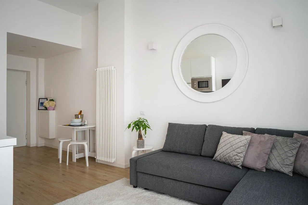 Accomodo Mib31 Bivano Centro Storico Apartment Milan 0*,