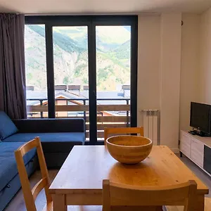  Apartamento Equilibrio. Esquí y naturaleza en apartamento moderno. Andorra